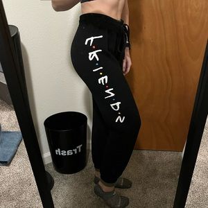 FRIENDS Sweatpants